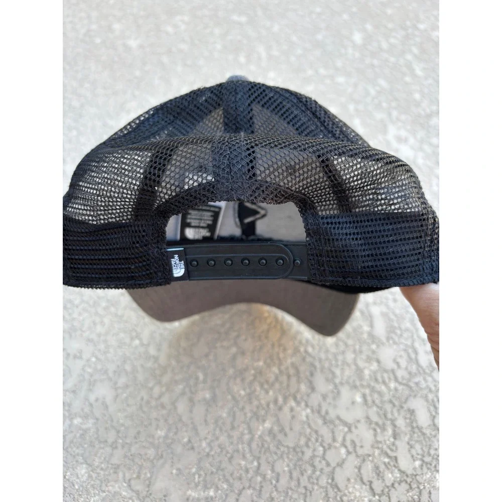 The North Face Baseball Hat Snap Back Black Gray Forescout One Size